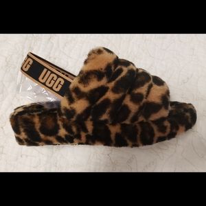 UGG Women's Fluff Yeah Slide Spotty